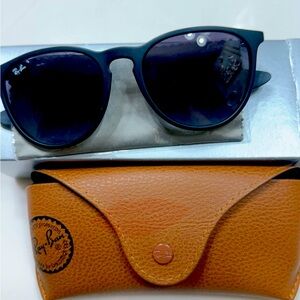 Ray bands sunglasses brand new